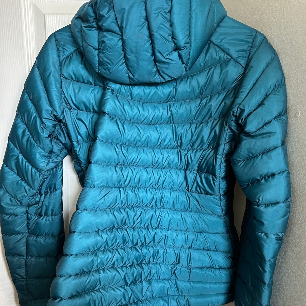 Arc'teryx Blue Insulated Jacket - Picture 2 of 3